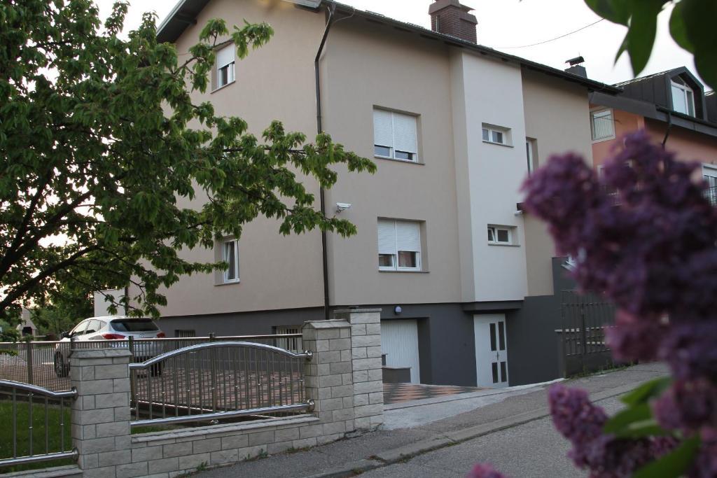 Rooms Villa Aria Sesvete Dış mekan fotoğraf